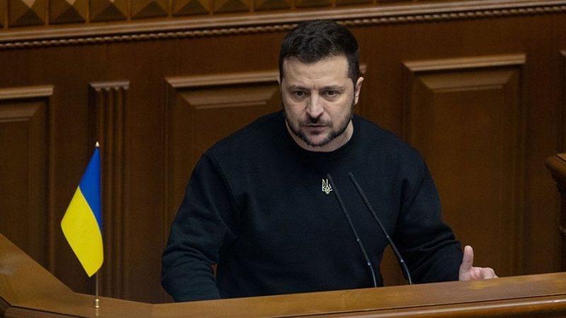 Американцы в Twitter потребовали показать налоговую декларацию Зеленского