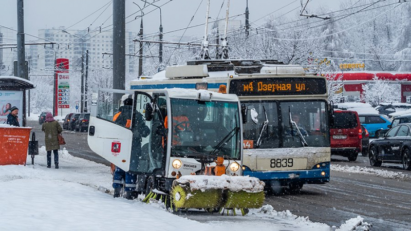 Синоптики предупредили жителей Московского региона о гололедице на дорогах 17 декабря