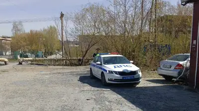 Женщина перепутала педали и насмерть переехала мужа