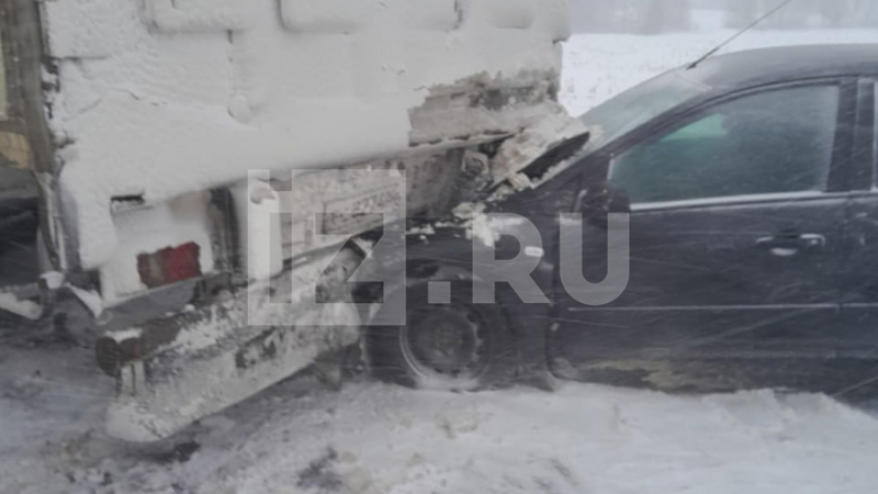Трассу М-4 перекрыли из-за массового ДТП